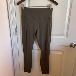 Vuori Studio Pocket legging - M - Oregano